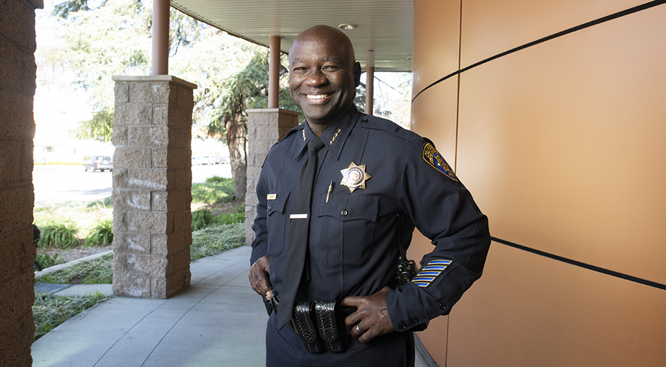 Gregory Murphy Joins the CSUN community as its new police chief. Photo by Lee Choo.