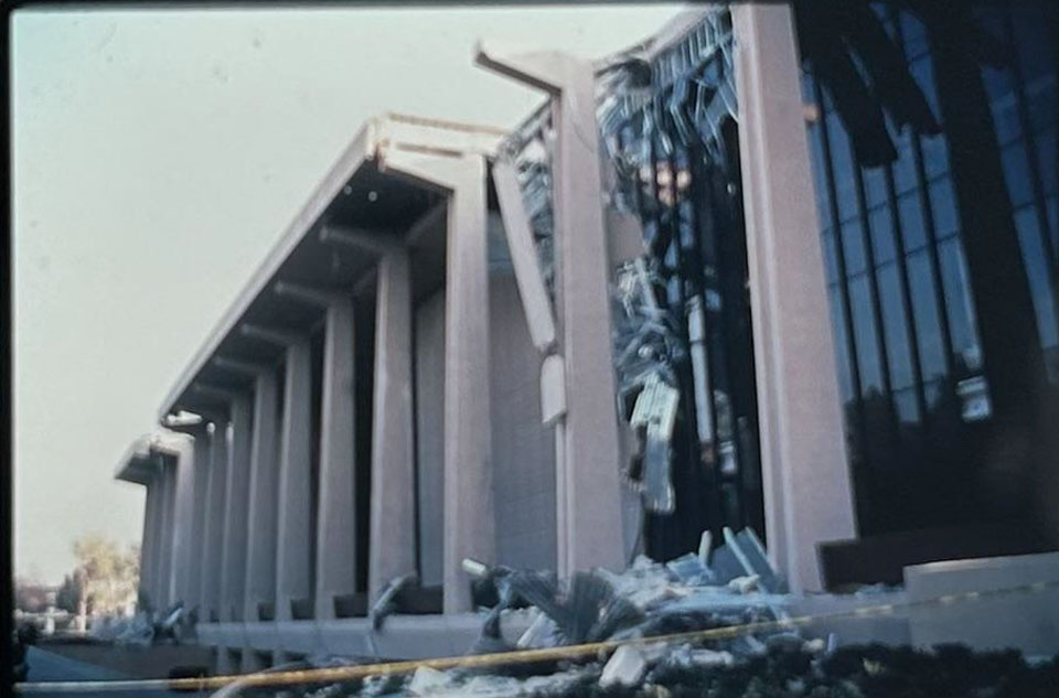 A closeup of the catastrophic damage to the University Library, immediately after the 1994 Northridge earthquake.