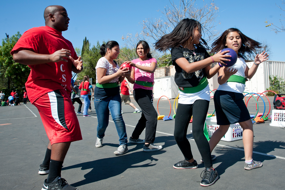 Hispanic students exercise.