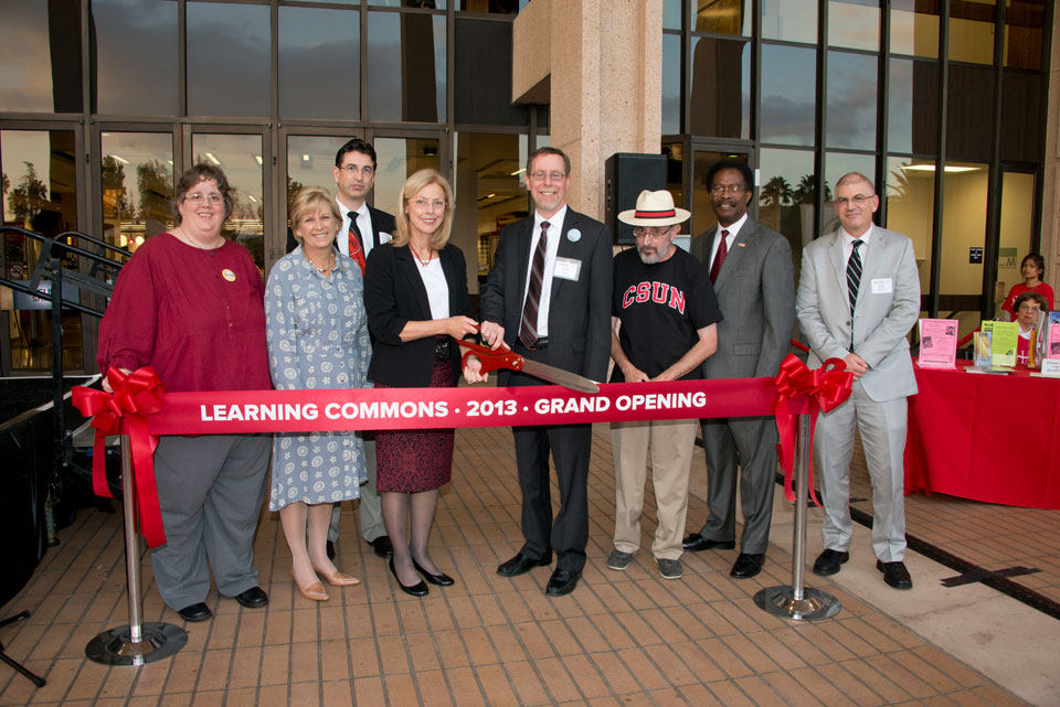 The ribbon cutting ceremony of the new Learning Commons