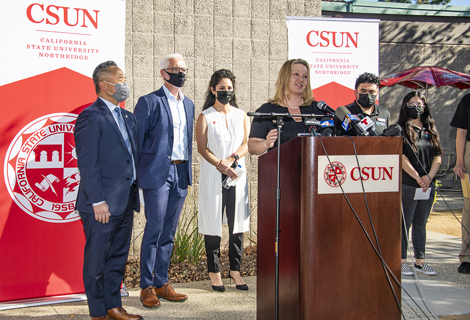 CSUN President Erika D. Beck announced the gift from The Change Reaction. Behind her, beginning on the left, are Los Angeles City Councilman John Lee, Wade Trimmer, president of The Change Reaction, Daniela Barcenas, manager of CSUN’s DREAM Center and student Irvin Rendon. Photo by Lee Choo.