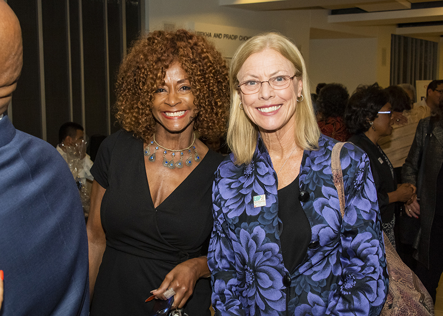 CSUN Department of Africana Studies Chair Theresa White and CSUN President Dianne F. Harrison.
