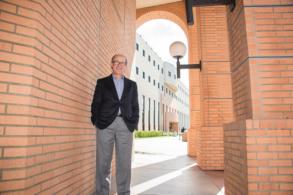 CSUN Nazarian College of Business and Economics Alumnus Charles Noski Named to the 2021 Accounting Hall of Fame.